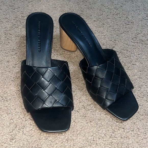 Veronica Beard Kiele Woven Leather Open Toe Mule Black 10.5 - Picture 2 of 9